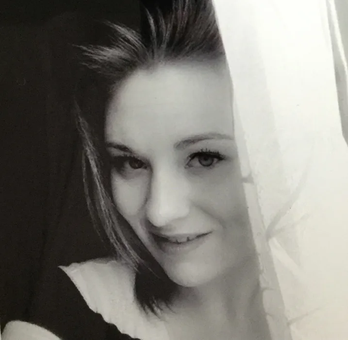 Photo of Chantelle Hole